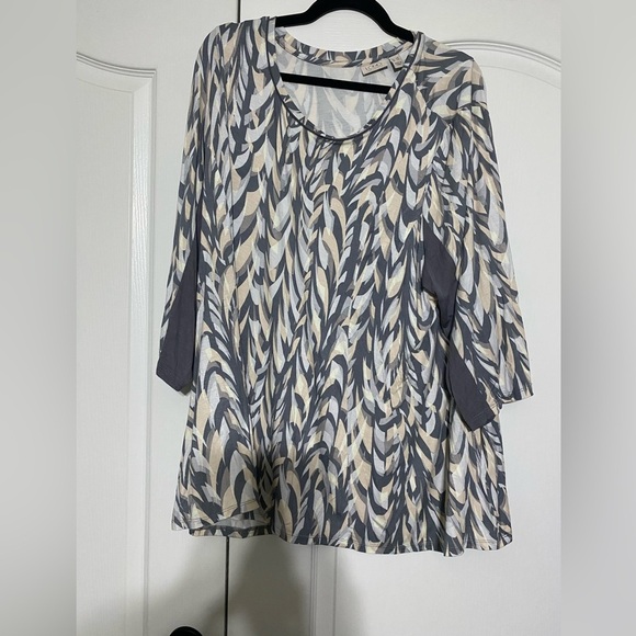 LOGO Lori Goldstein Abstract Top 3/4 Sleeve Size 3X - Picture 1 of 2